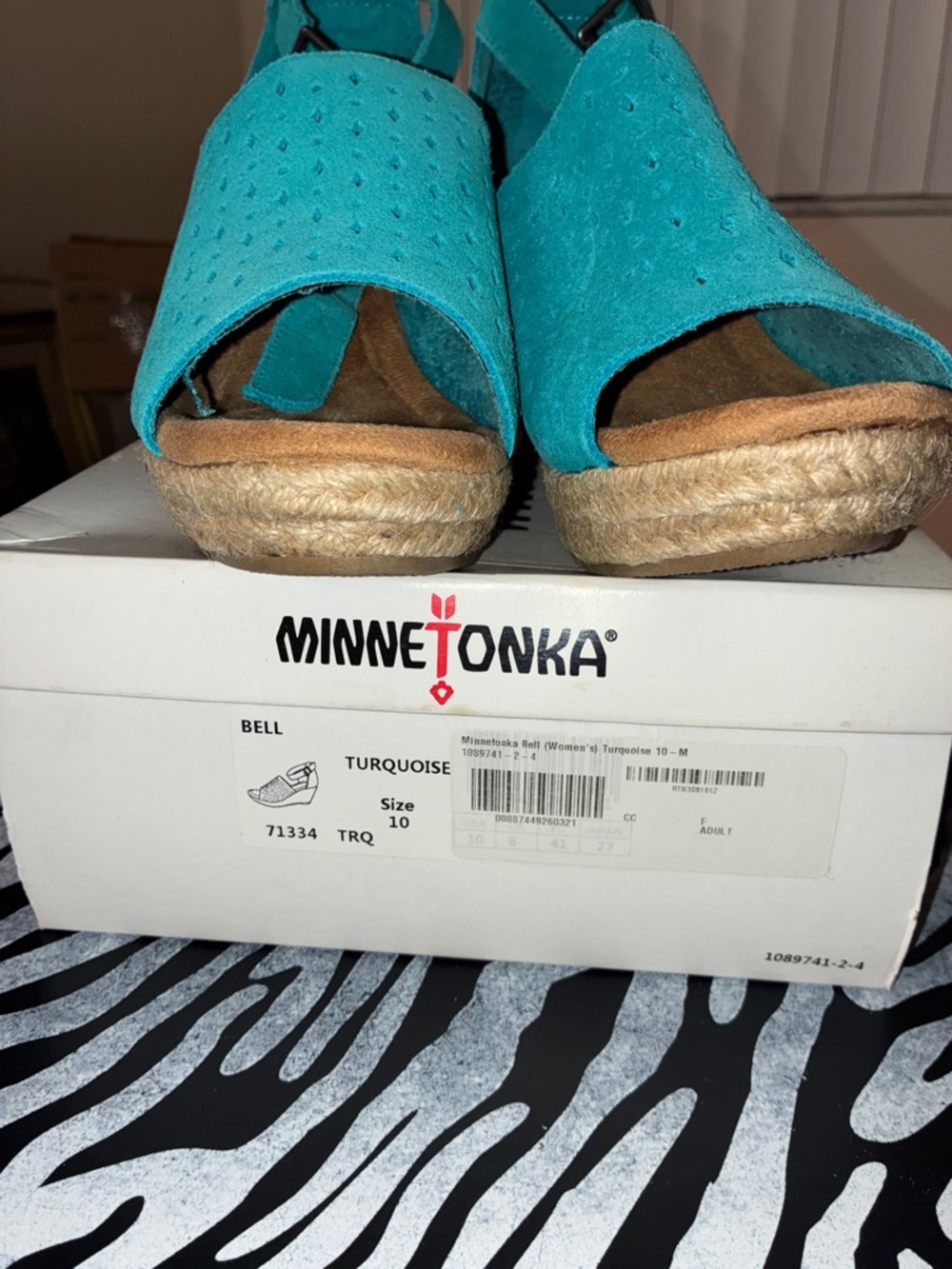 Minnetonka Turquoise Suede Espadrille Wedge Sandals